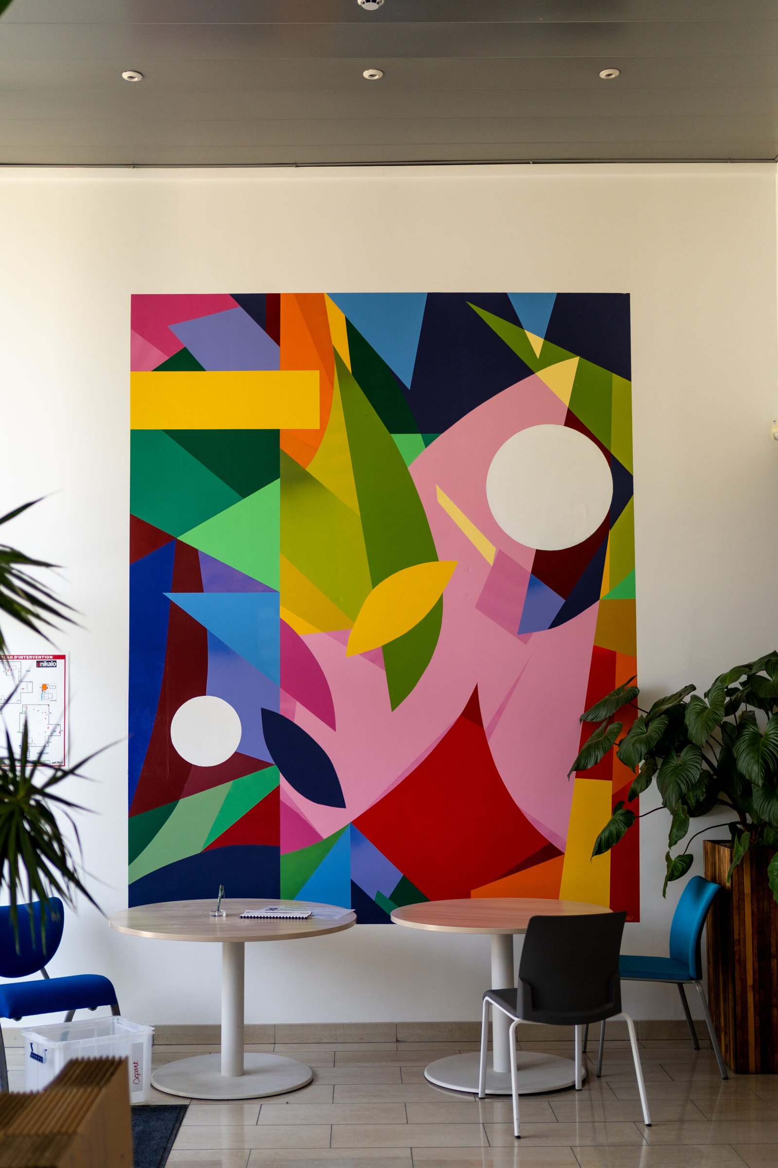 Unikalo - photo des nouveaux bureaux à Cestas - oeuvre de l'artiste Poter